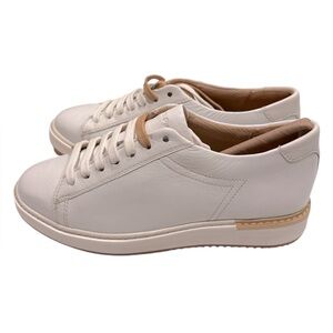 Hush Puppies Women's Sabine Sneaker White Leather New in Box Size 6.5